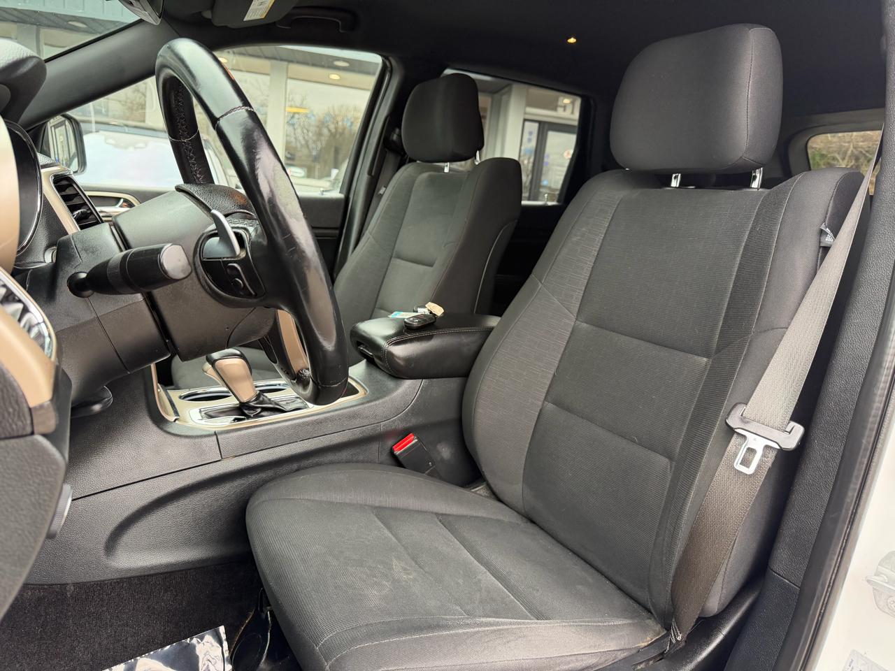 Jeep Grand Cherokee 4WD 4dr Laredo 2016