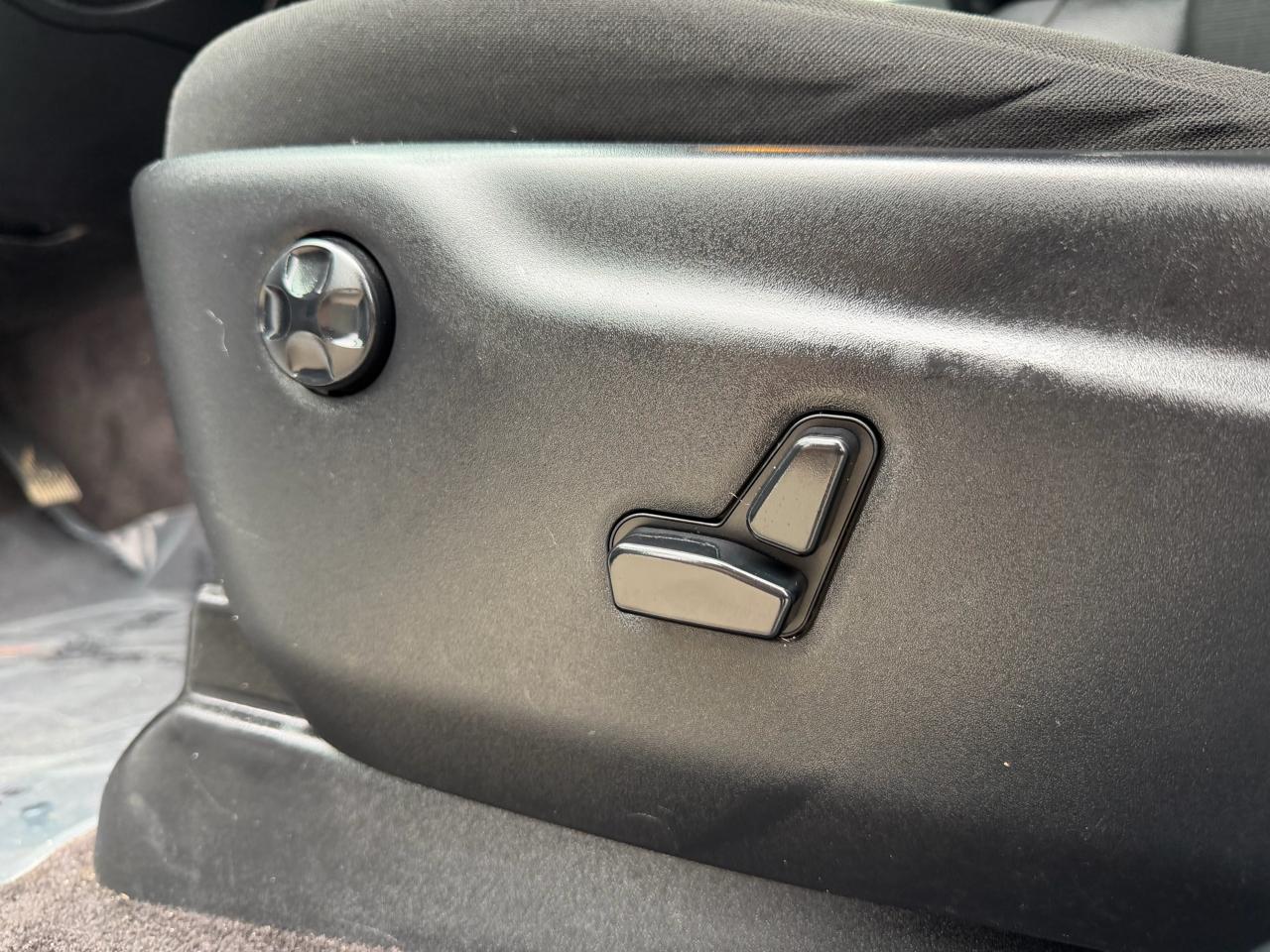 Jeep Grand Cherokee 4WD 4dr Laredo 2016