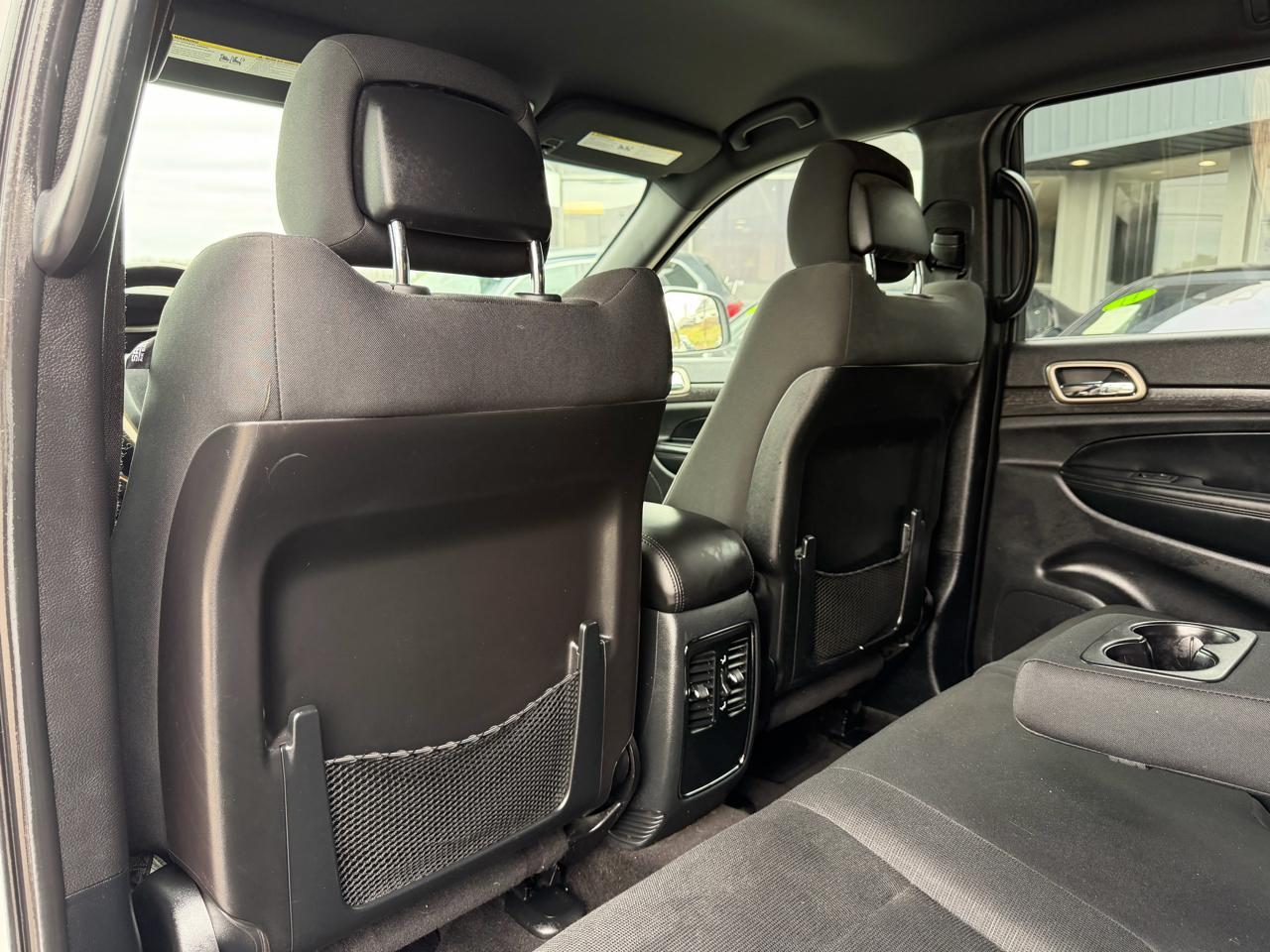 Jeep Grand Cherokee 4WD 4dr Laredo 2016