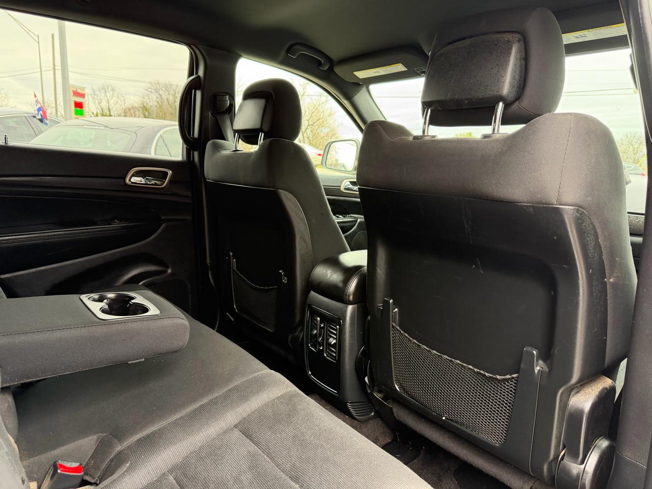 Jeep Grand Cherokee 4WD 4dr Laredo 2016