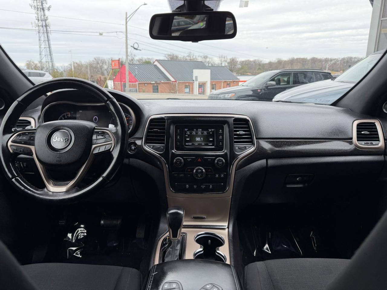 Jeep Grand Cherokee 4WD 4dr Laredo 2016