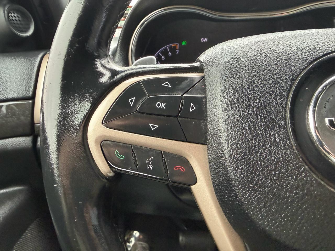 Jeep Grand Cherokee 4WD 4dr Laredo 2016