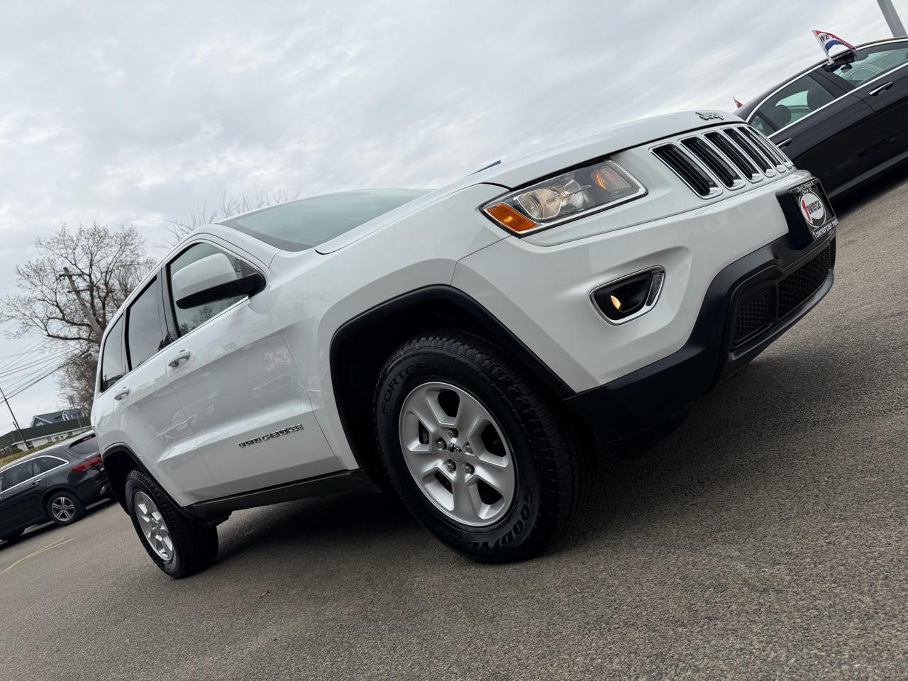 Jeep Grand Cherokee 4WD 4dr Laredo 2016