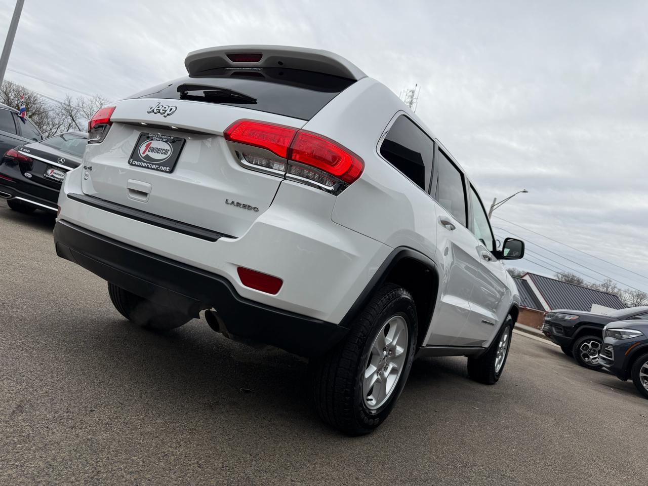 Jeep Grand Cherokee 4WD 4dr Laredo 2016