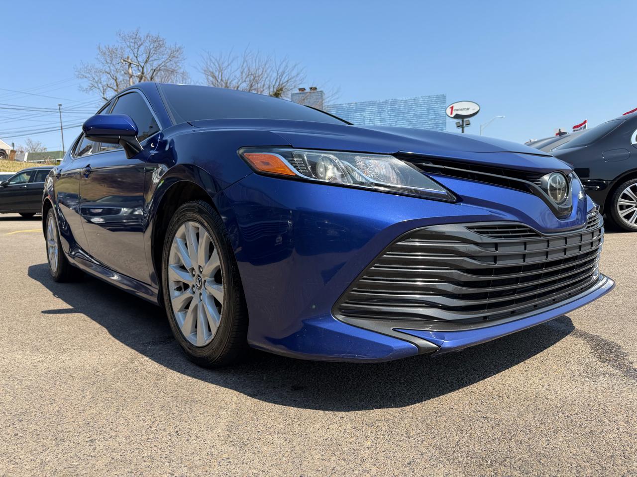 Toyota Camry XLE Auto (Natl) 2018