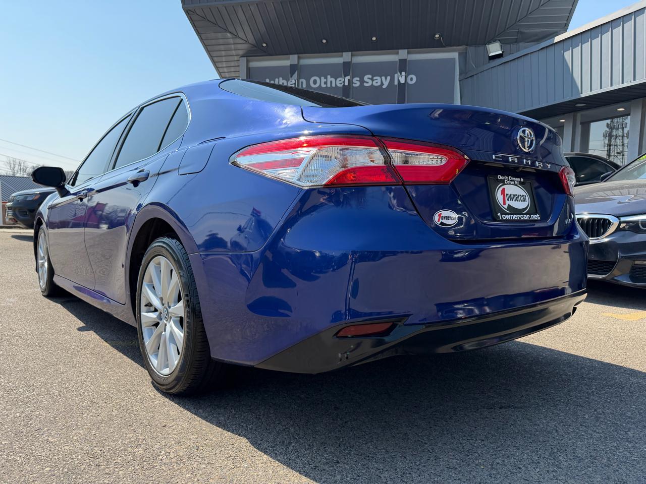 Toyota Camry XLE Auto (Natl) 2018