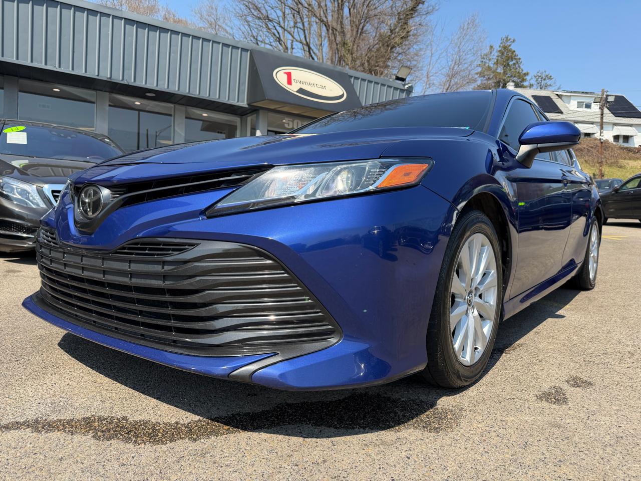 Toyota Camry XLE Auto (Natl) 2018