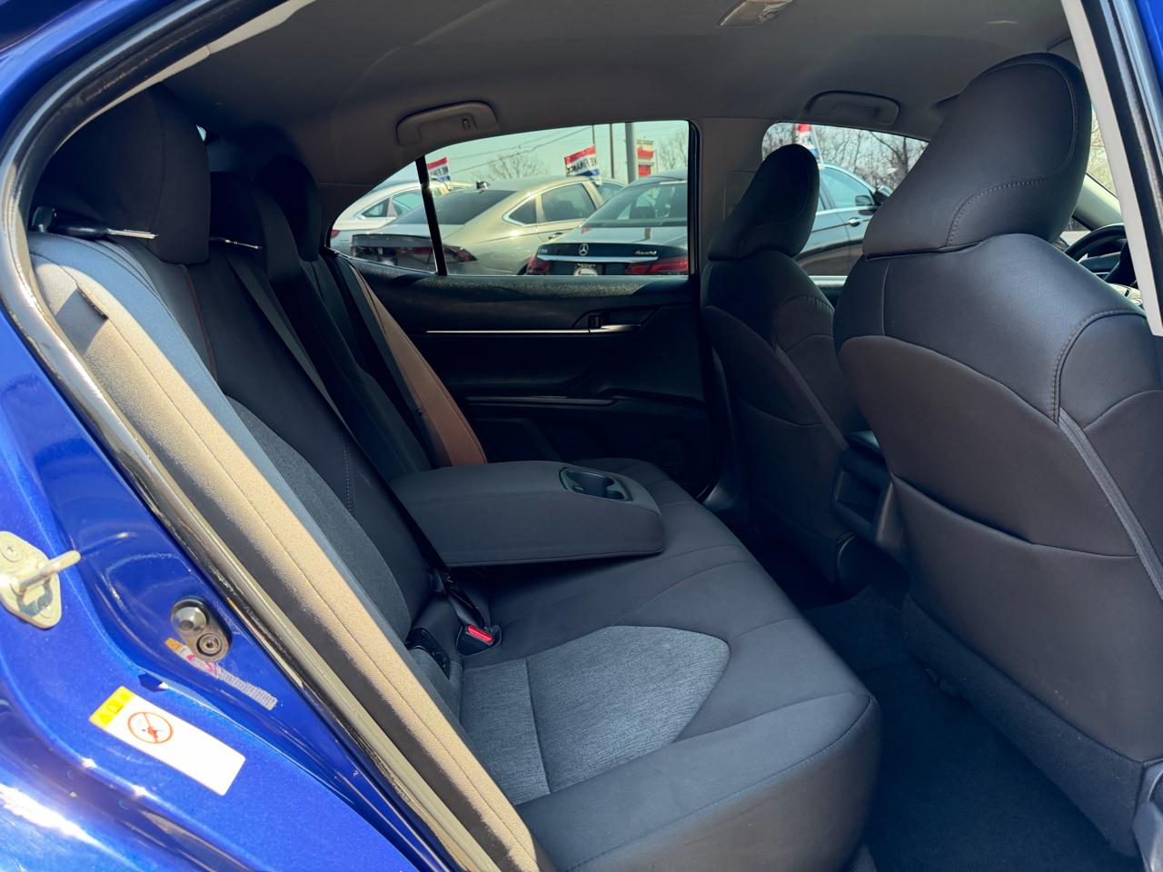 Toyota Camry XLE Auto (Natl) 2018