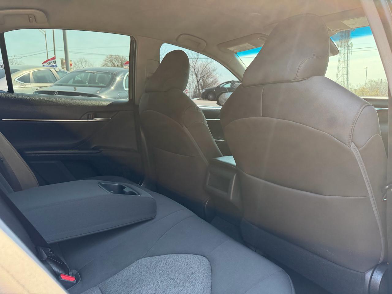 Toyota Camry XLE Auto (Natl) 2018