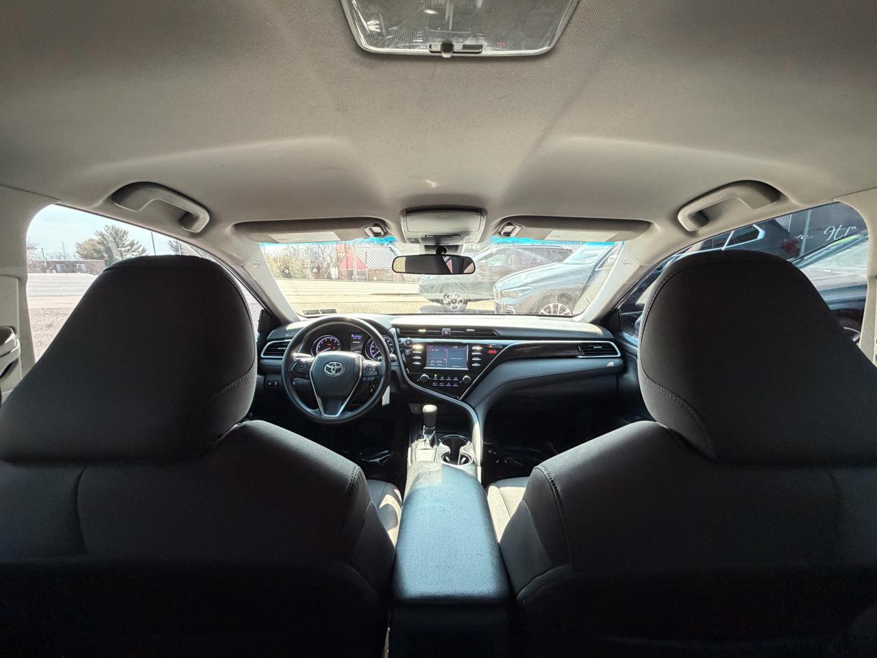 Toyota Camry XLE Auto (Natl) 2018