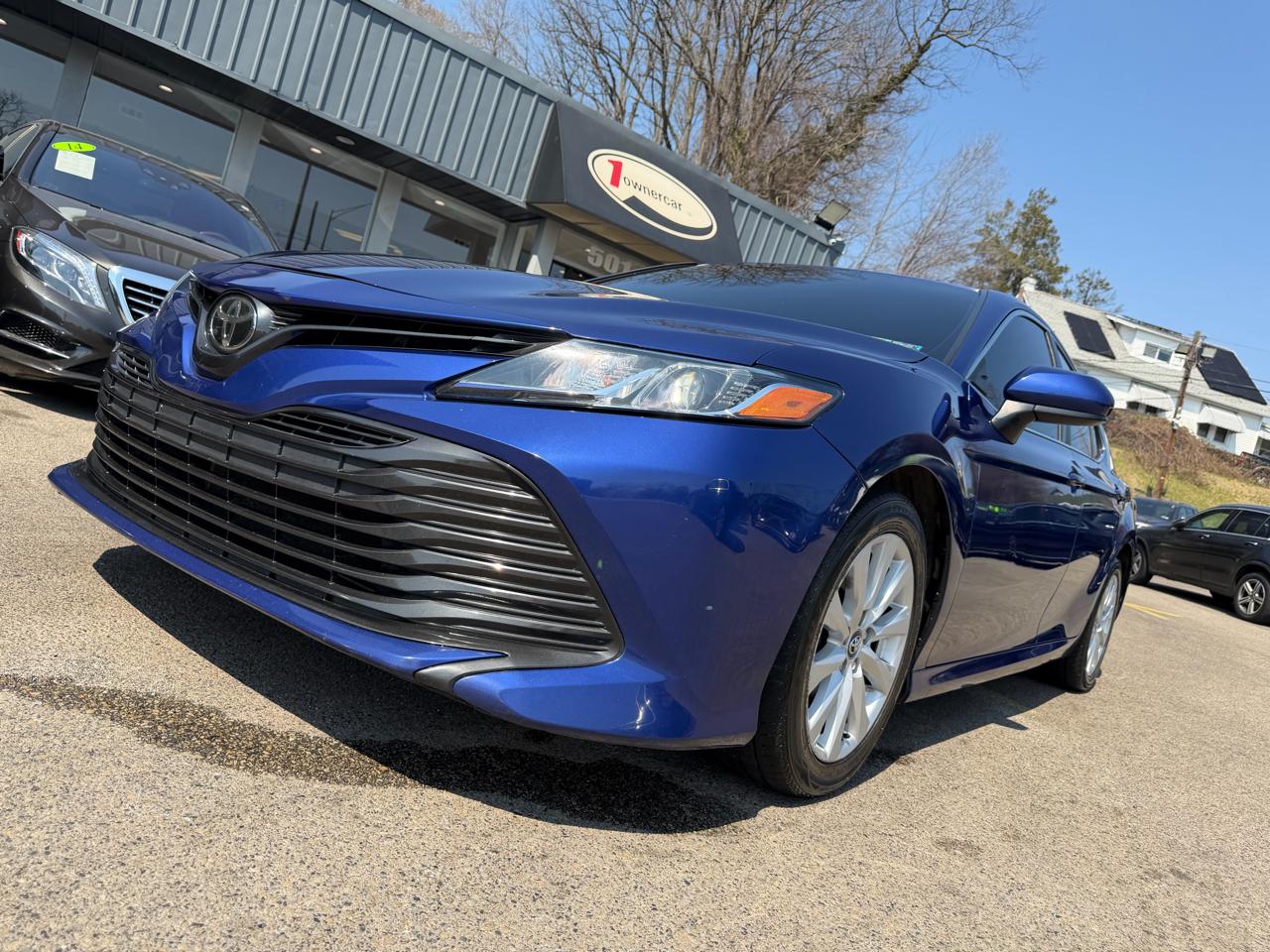 Toyota Camry XLE Auto (Natl) 2018