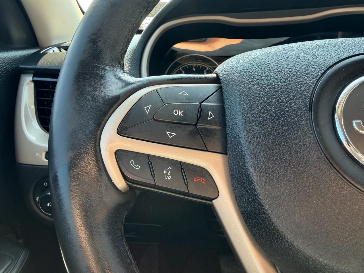 Jeep Cherokee 4WD 4dr Latitude 2015