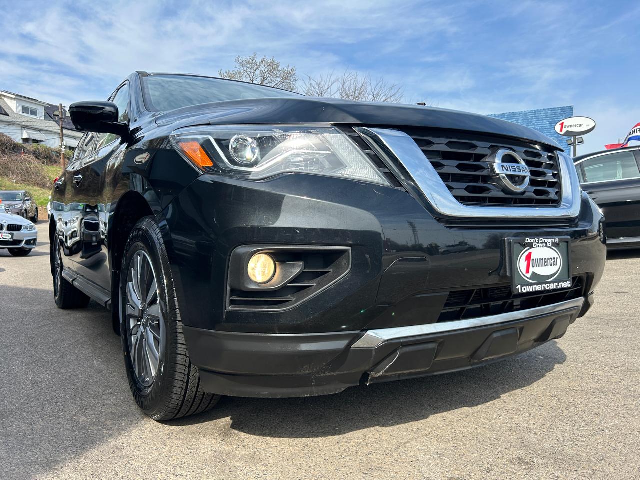 Nissan Pathfinder 4x4 SL 2019
