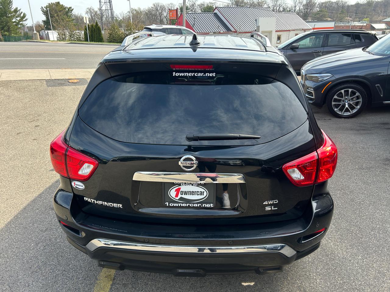 Nissan Pathfinder 4x4 SL 2019