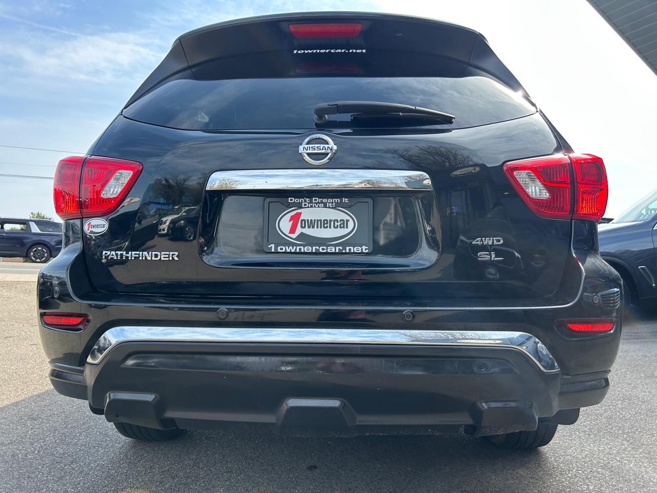 Nissan Pathfinder 4x4 SL 2019