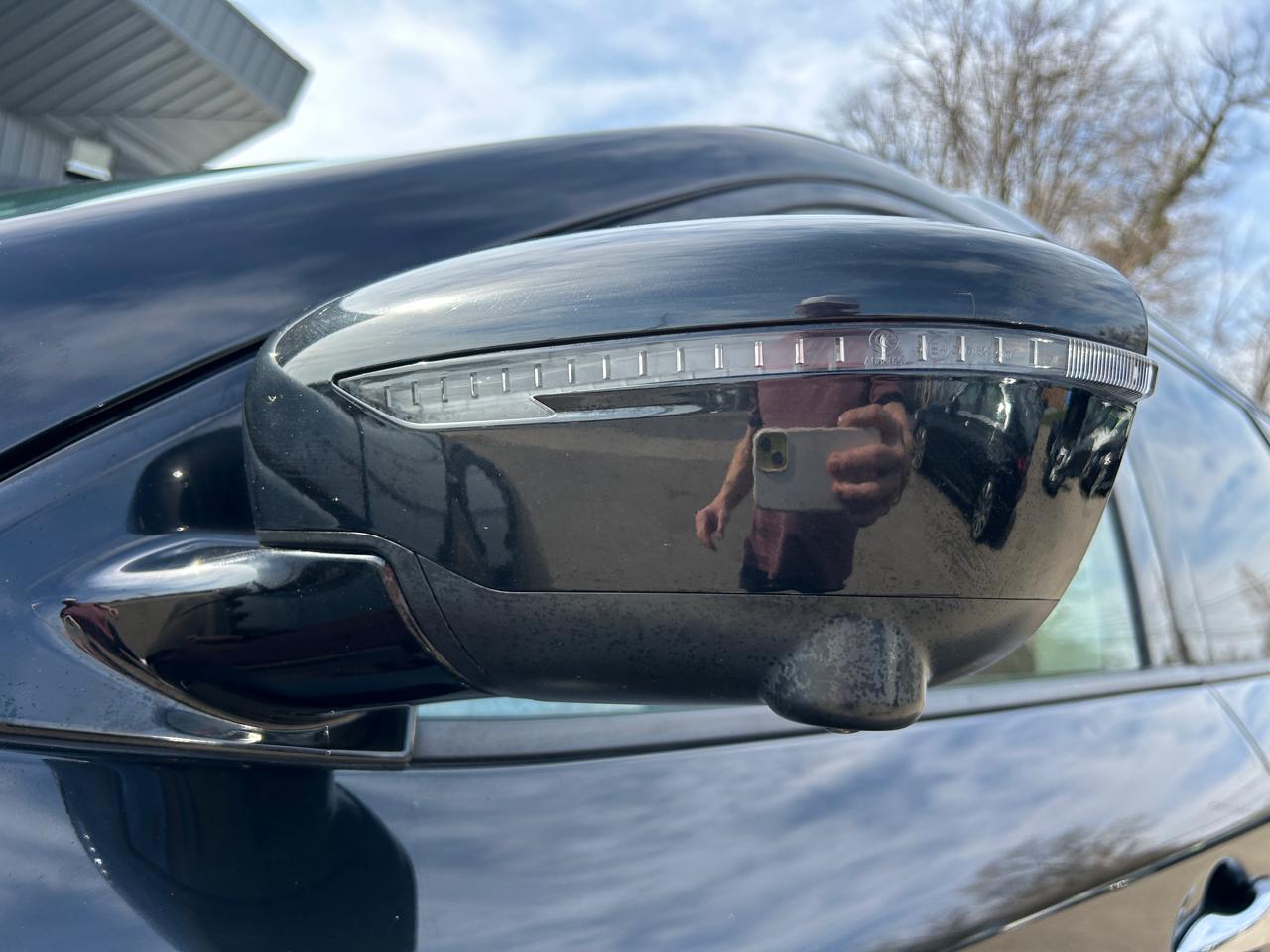 Nissan Pathfinder 4x4 SL 2019