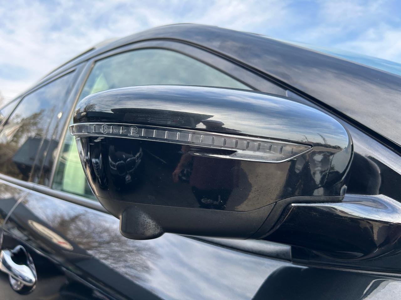 Nissan Pathfinder 4x4 SL 2019