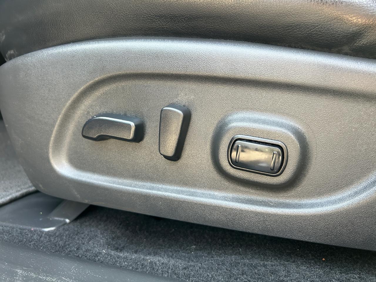 Nissan Pathfinder 4x4 SL 2019