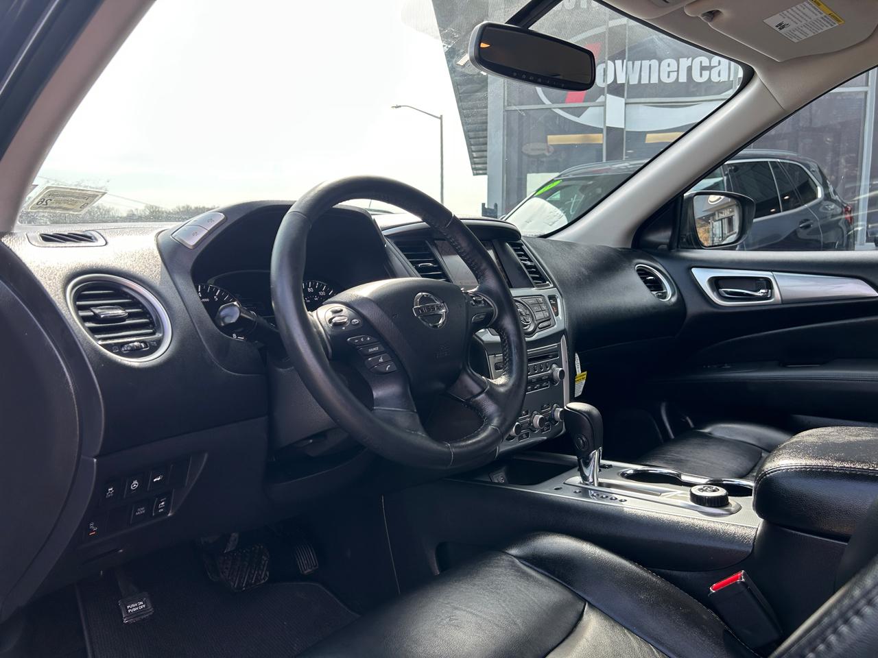 Nissan Pathfinder 4x4 SL 2019