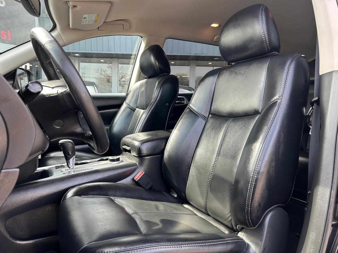 Nissan Pathfinder 4x4 SL 2019