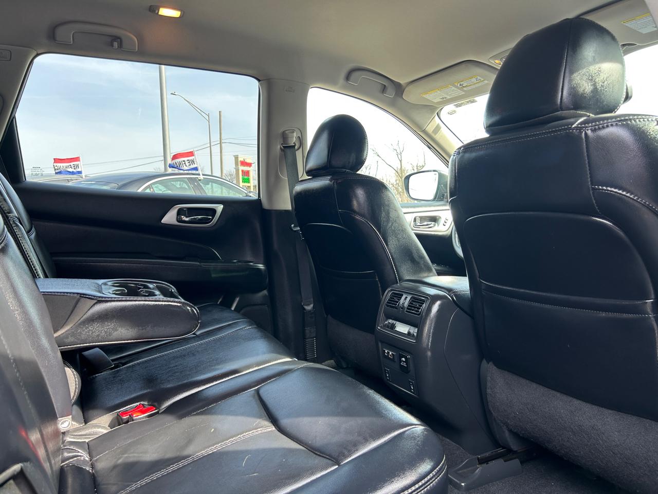 Nissan Pathfinder 4x4 SL 2019