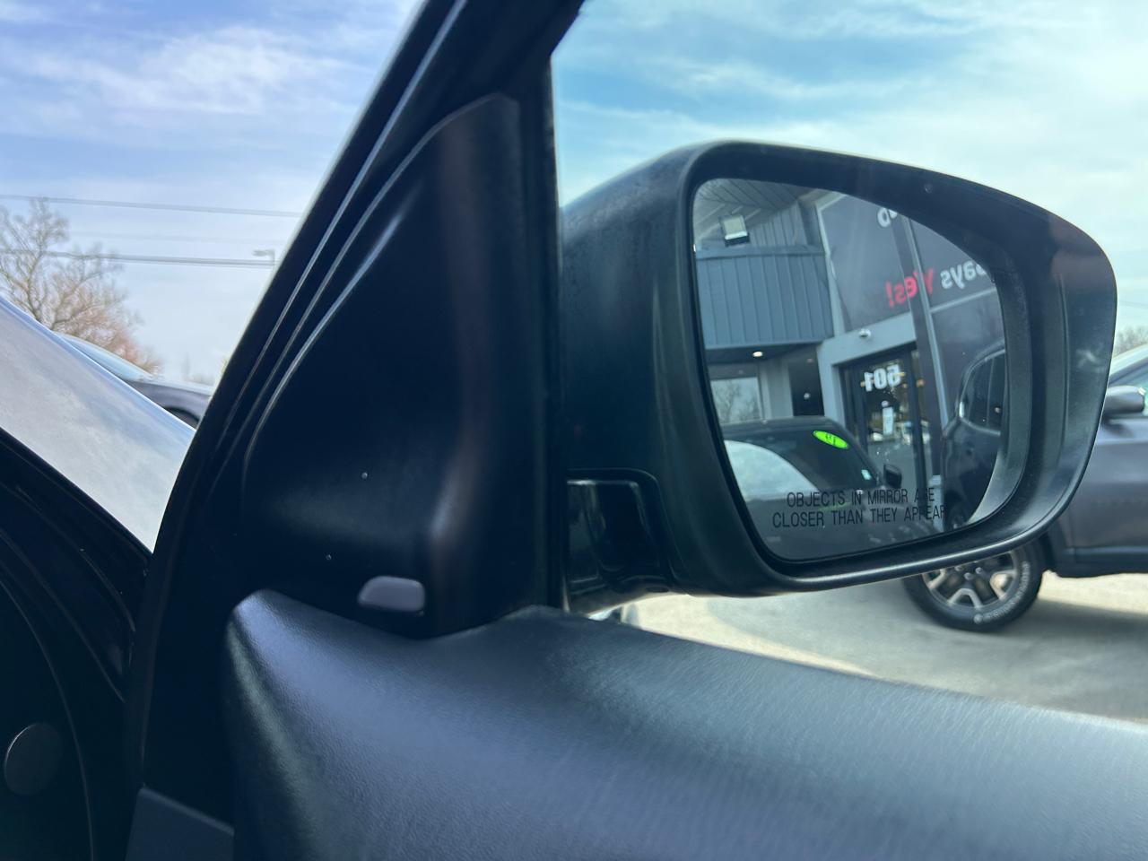 Nissan Pathfinder 4x4 SL 2019