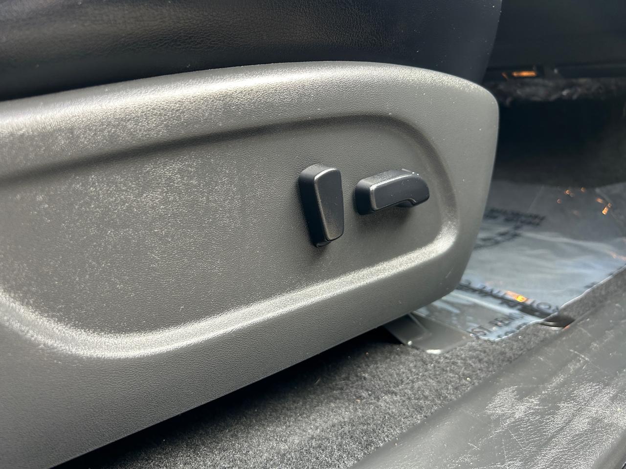 Nissan Pathfinder 4x4 SL 2019