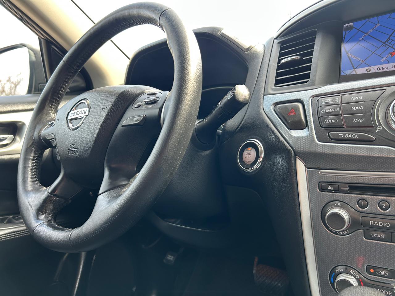 Nissan Pathfinder 4x4 SL 2019