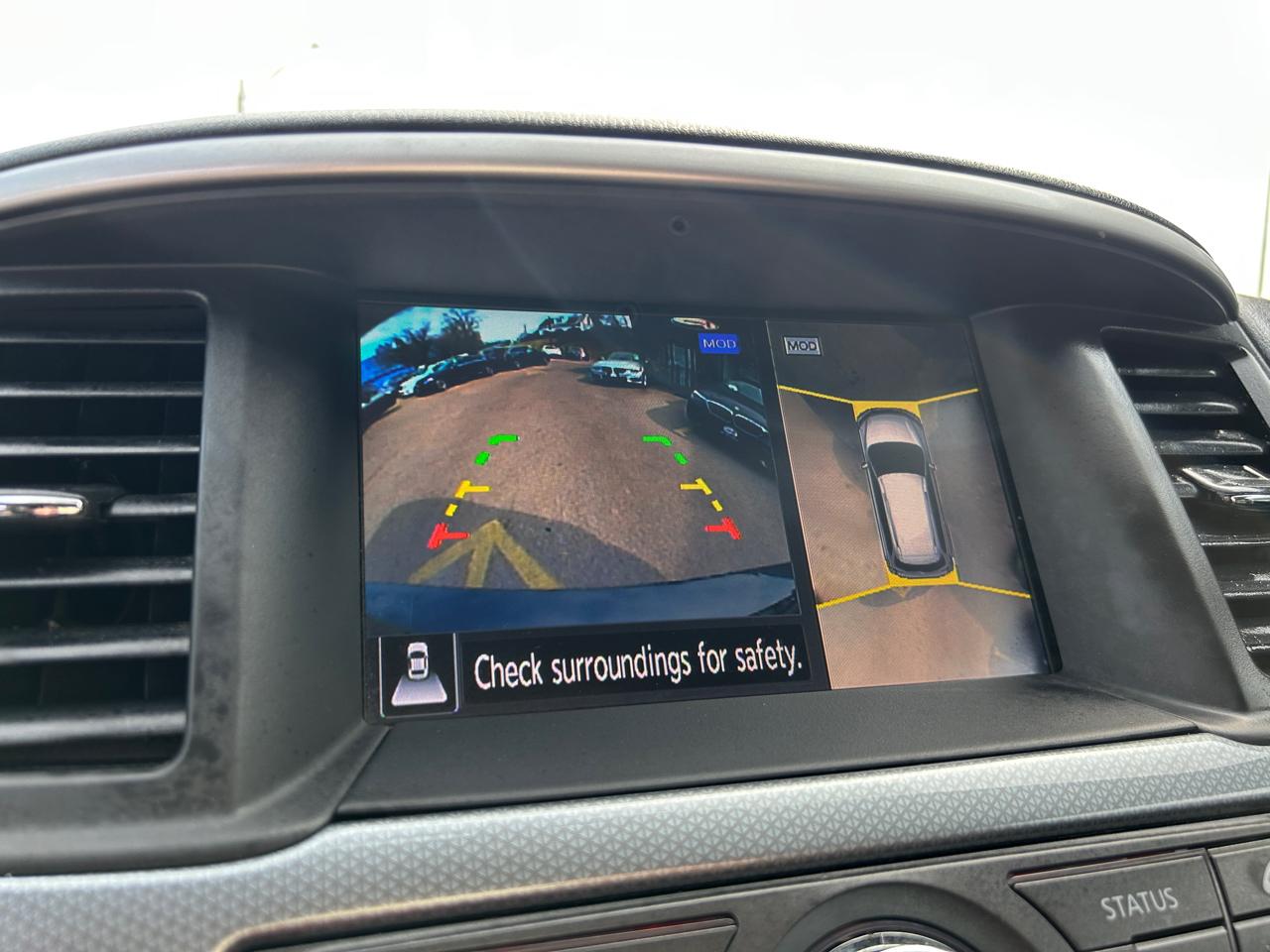 Nissan Pathfinder 4x4 SL 2019