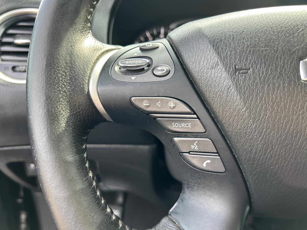 Nissan Pathfinder 4x4 SL 2019