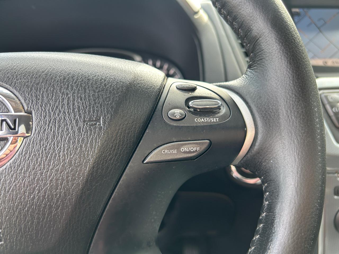 Nissan Pathfinder 4x4 SL 2019