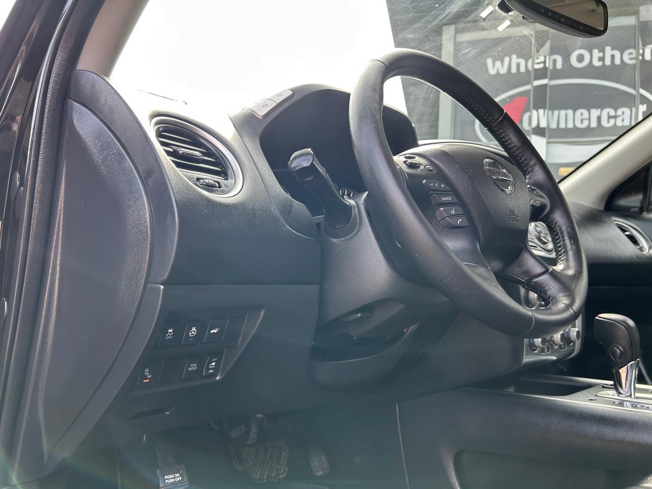 Nissan Pathfinder 4x4 SL 2019