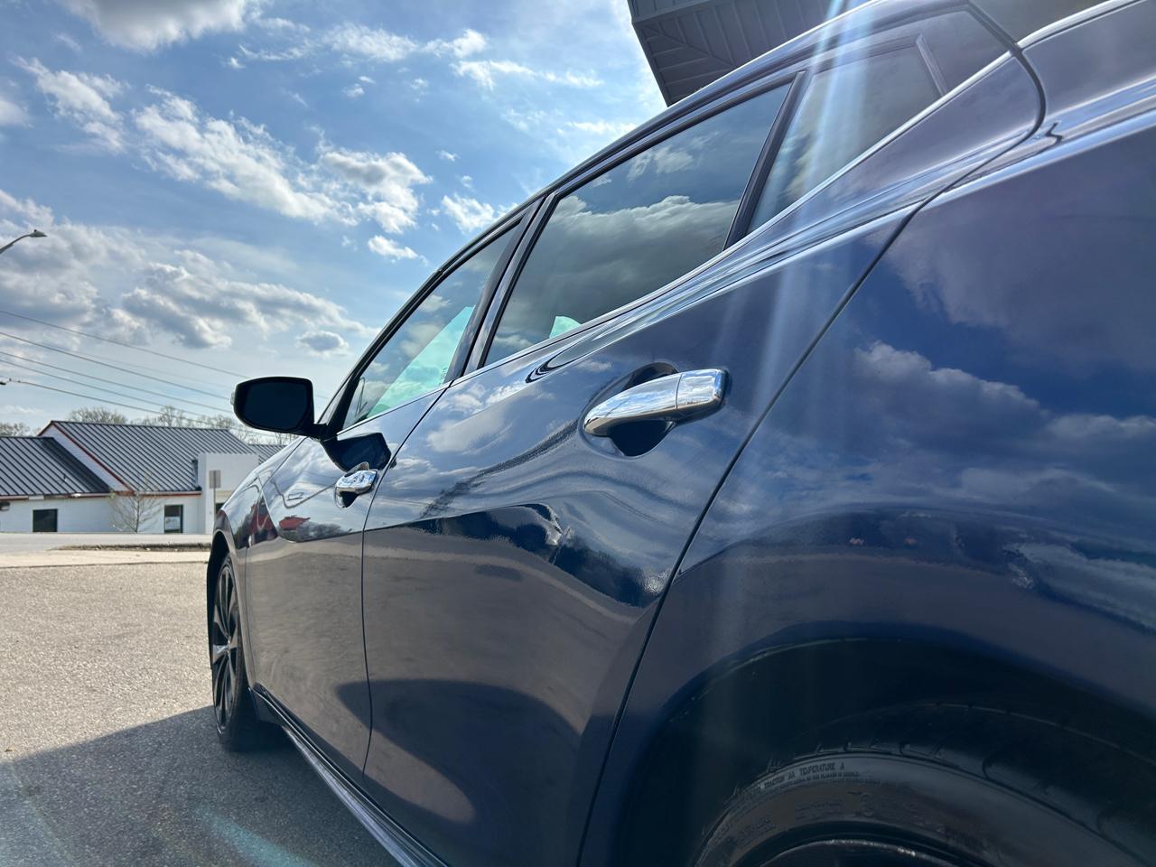 Nissan Maxima SR 3.5L 2017