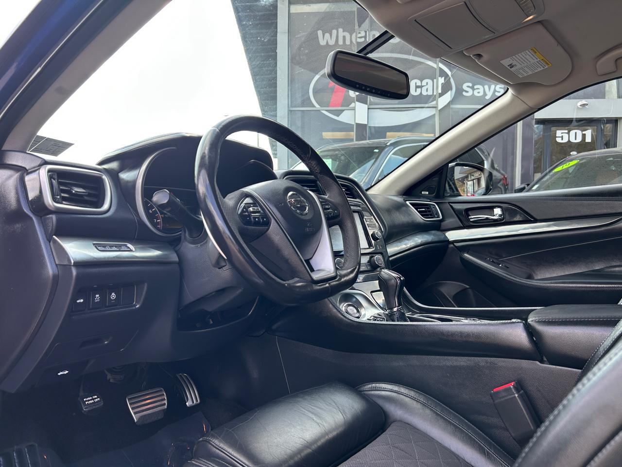 Nissan Maxima SR 3.5L 2017