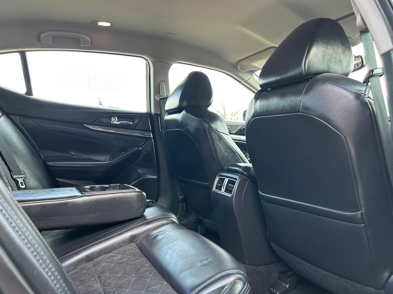 Nissan Maxima SR 3.5L 2017