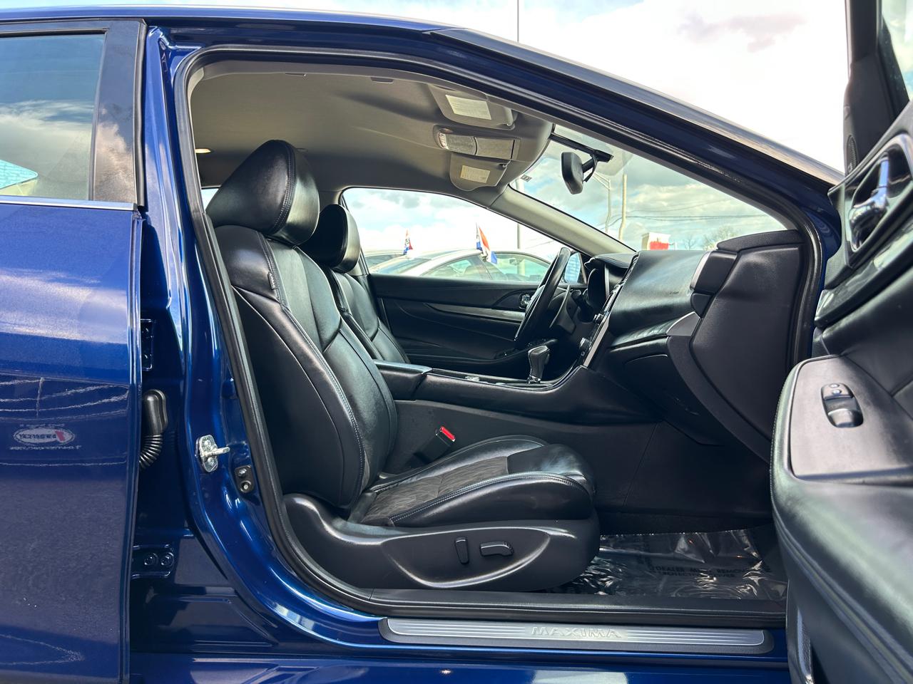 Nissan Maxima SR 3.5L 2017