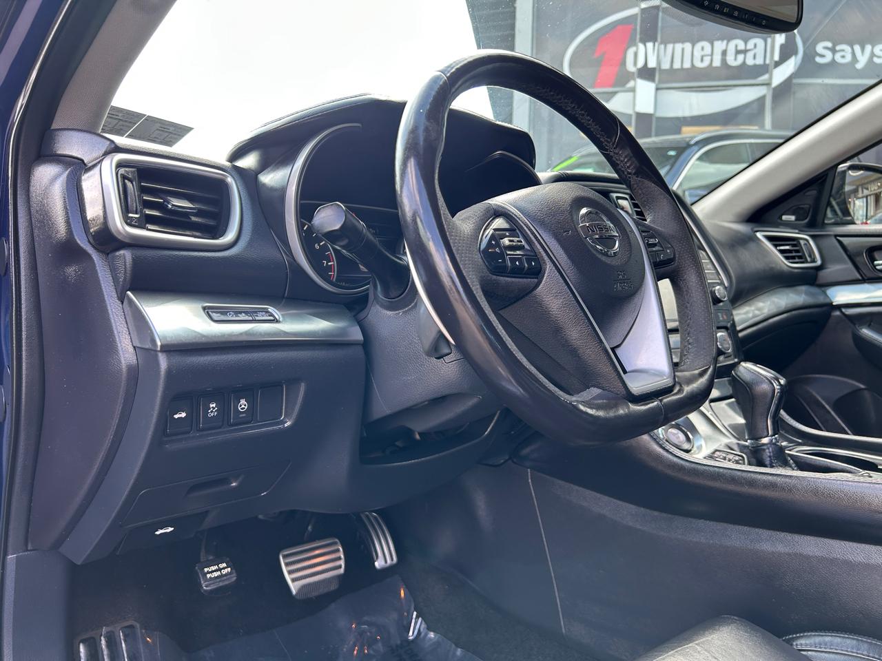 Nissan Maxima SR 3.5L 2017