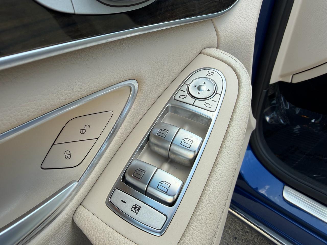 Mercedes-Benz C-Class C 300 4MATIC Sedan 2019