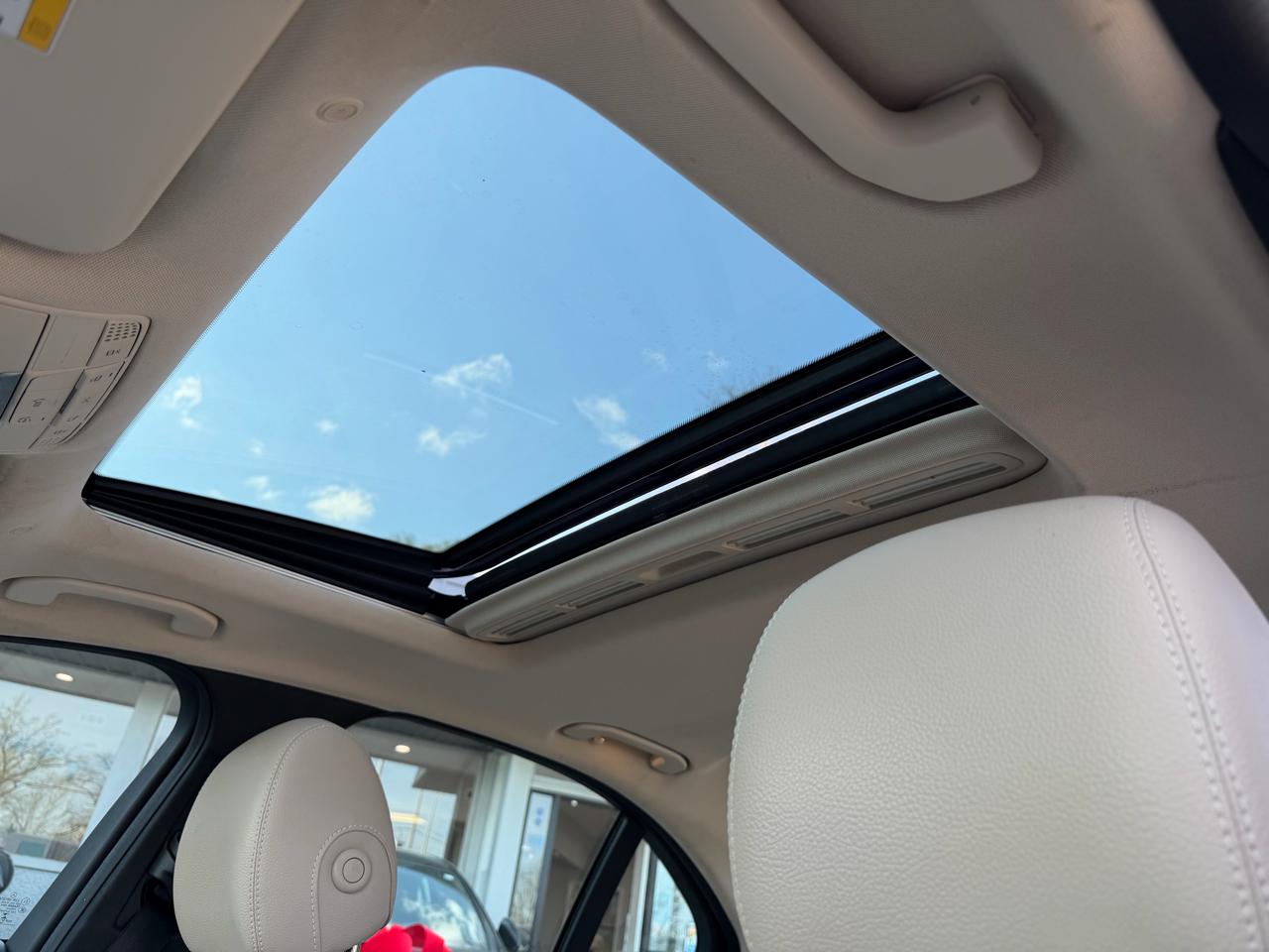 Mercedes-Benz C-Class C 300 4MATIC Sedan 2019