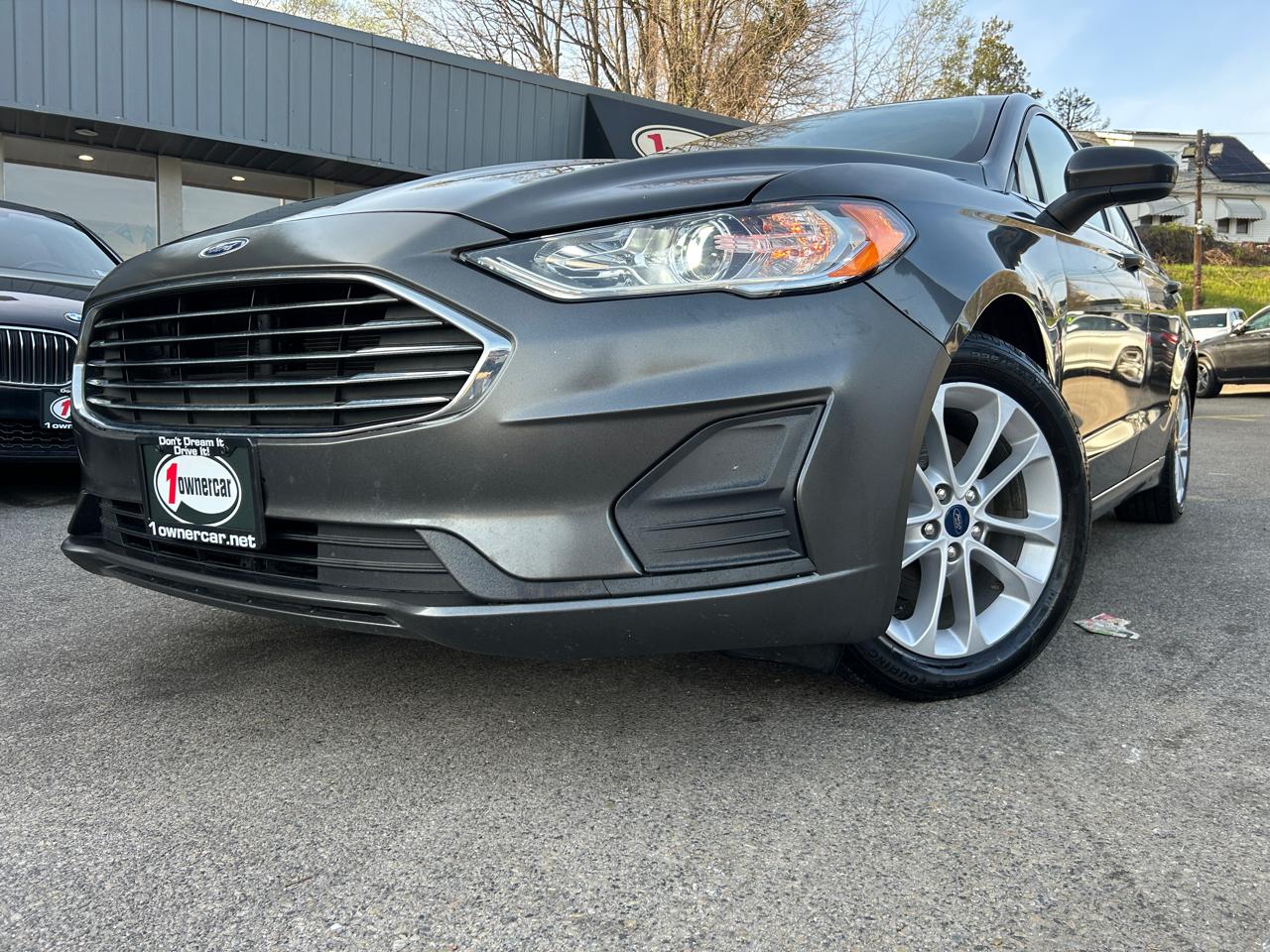 Ford Fusion Hybrid SE FWD 2020