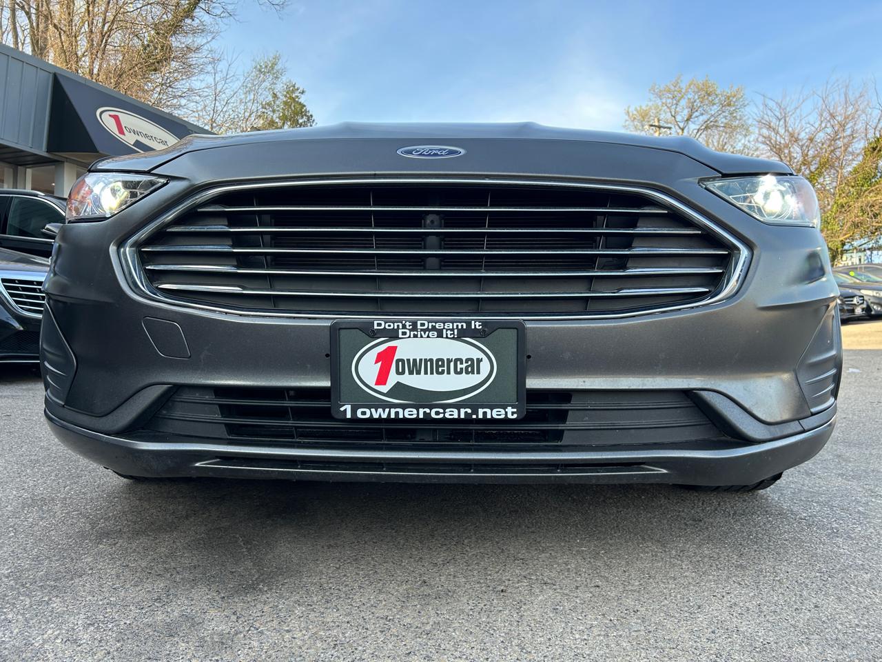 Ford Fusion Hybrid SE FWD 2020