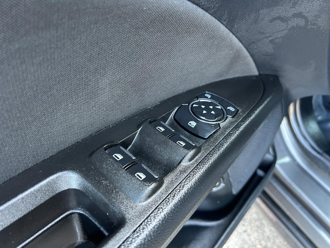 Ford Fusion Hybrid SE FWD 2020