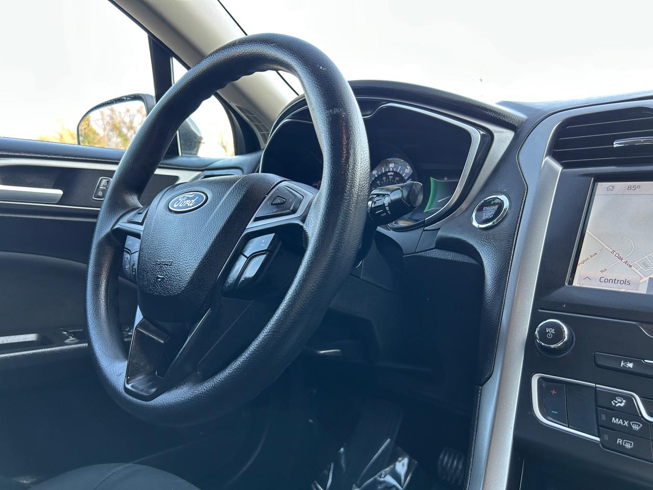 Ford Fusion Hybrid SE FWD 2020