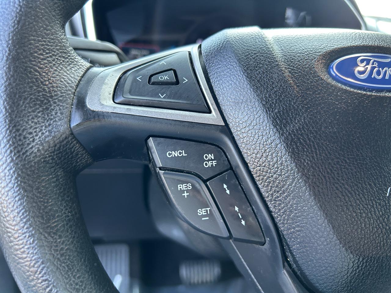 Ford Fusion Hybrid SE FWD 2020