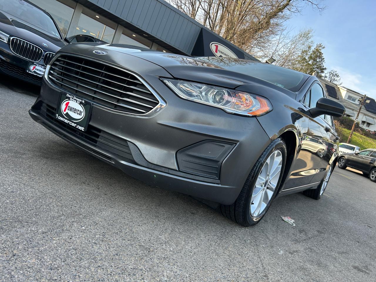 Ford Fusion Hybrid SE FWD 2020