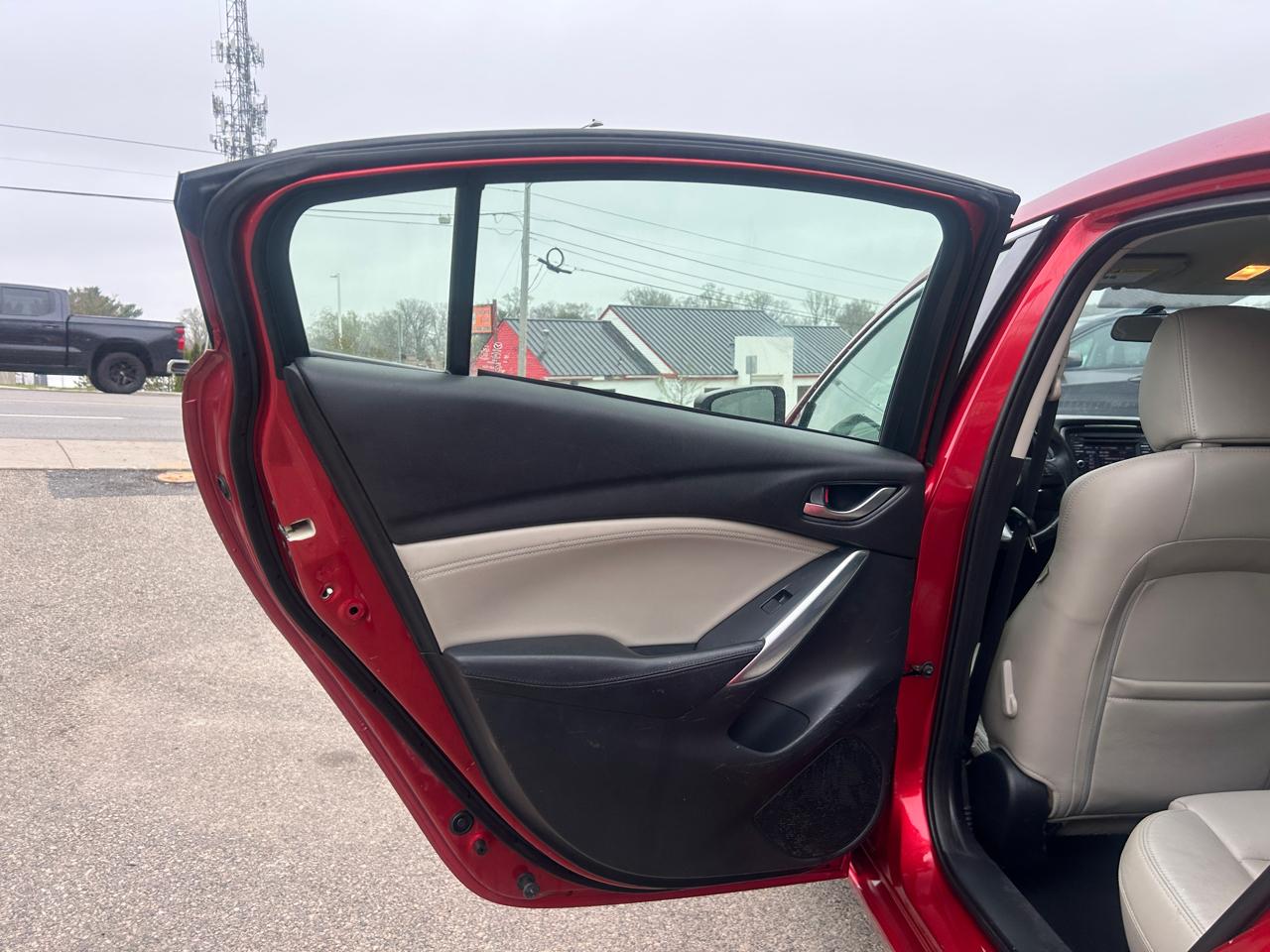 Mazda MAZDA6 4dr Sdn Auto i Touring 2014