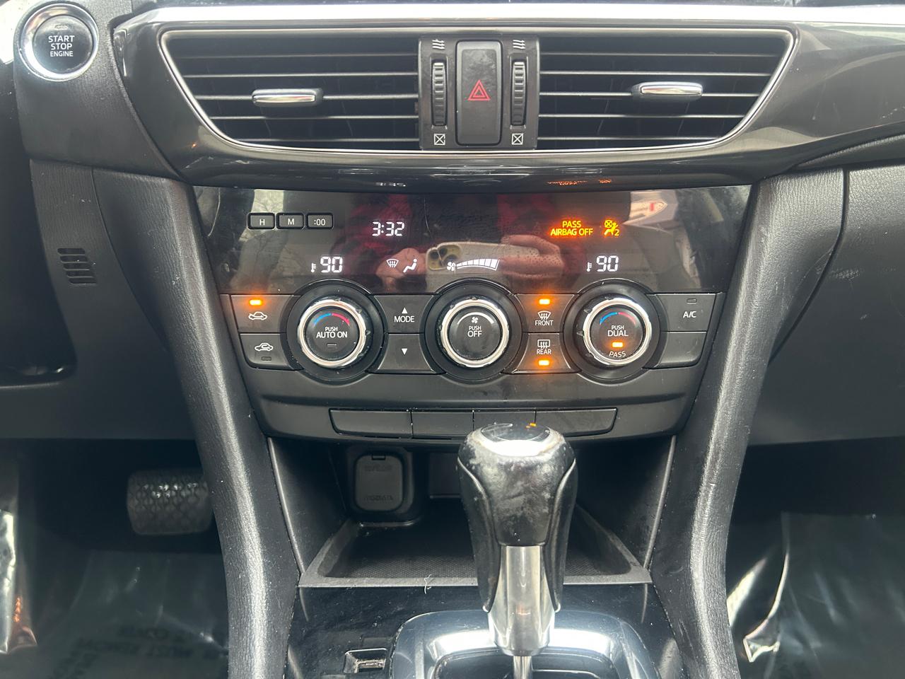 Mazda MAZDA6 4dr Sdn Auto i Touring 2014