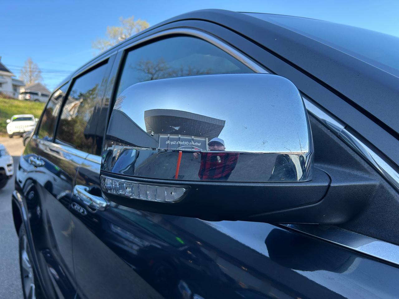 Jeep Grand Cherokee 4WD 4dr Overland 2015