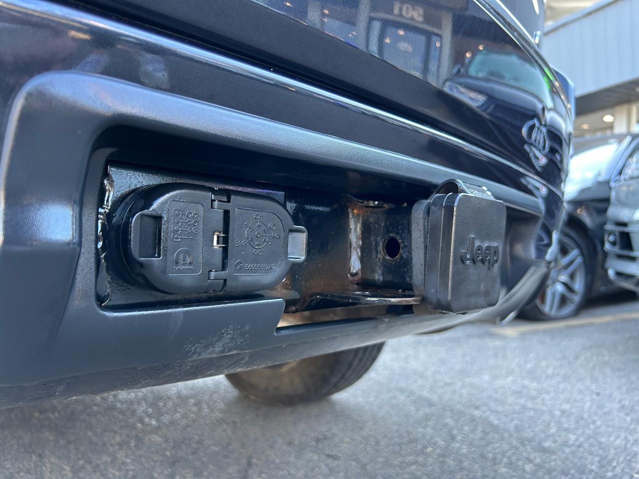 Jeep Grand Cherokee 4WD 4dr Overland 2015