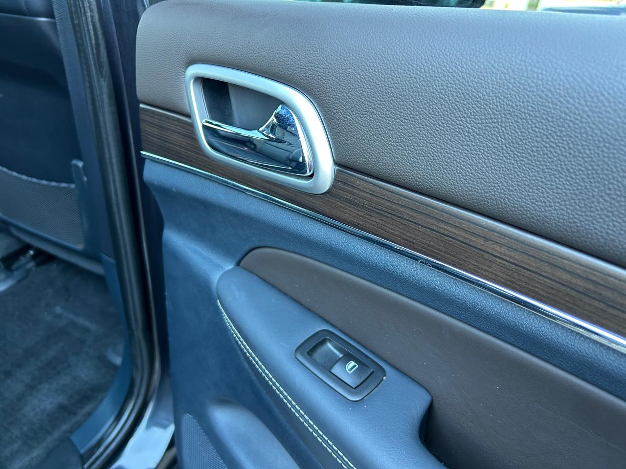 Jeep Grand Cherokee 4WD 4dr Overland 2015